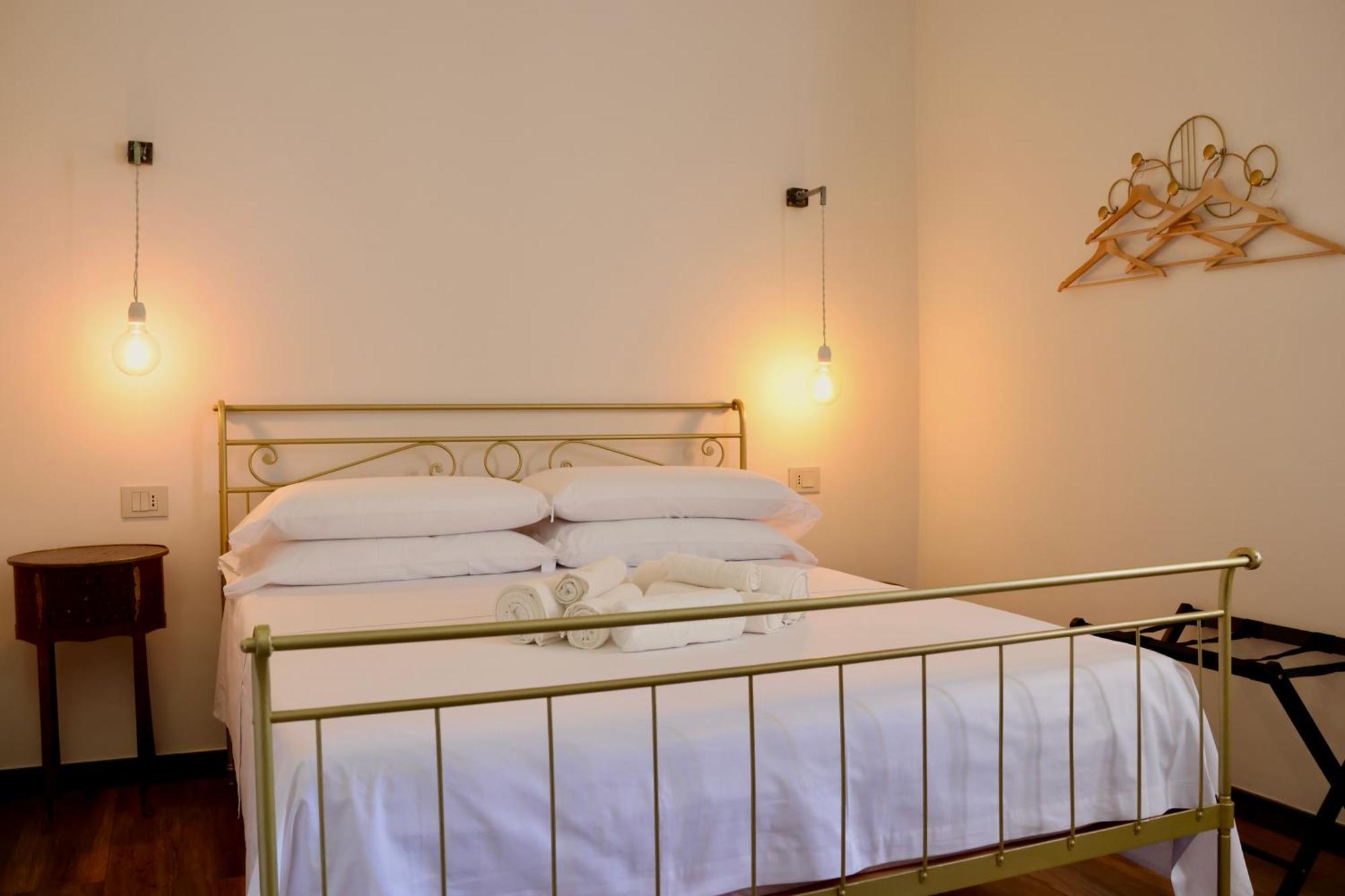 Holiday Lux Boutique Room Catánia Kamer foto