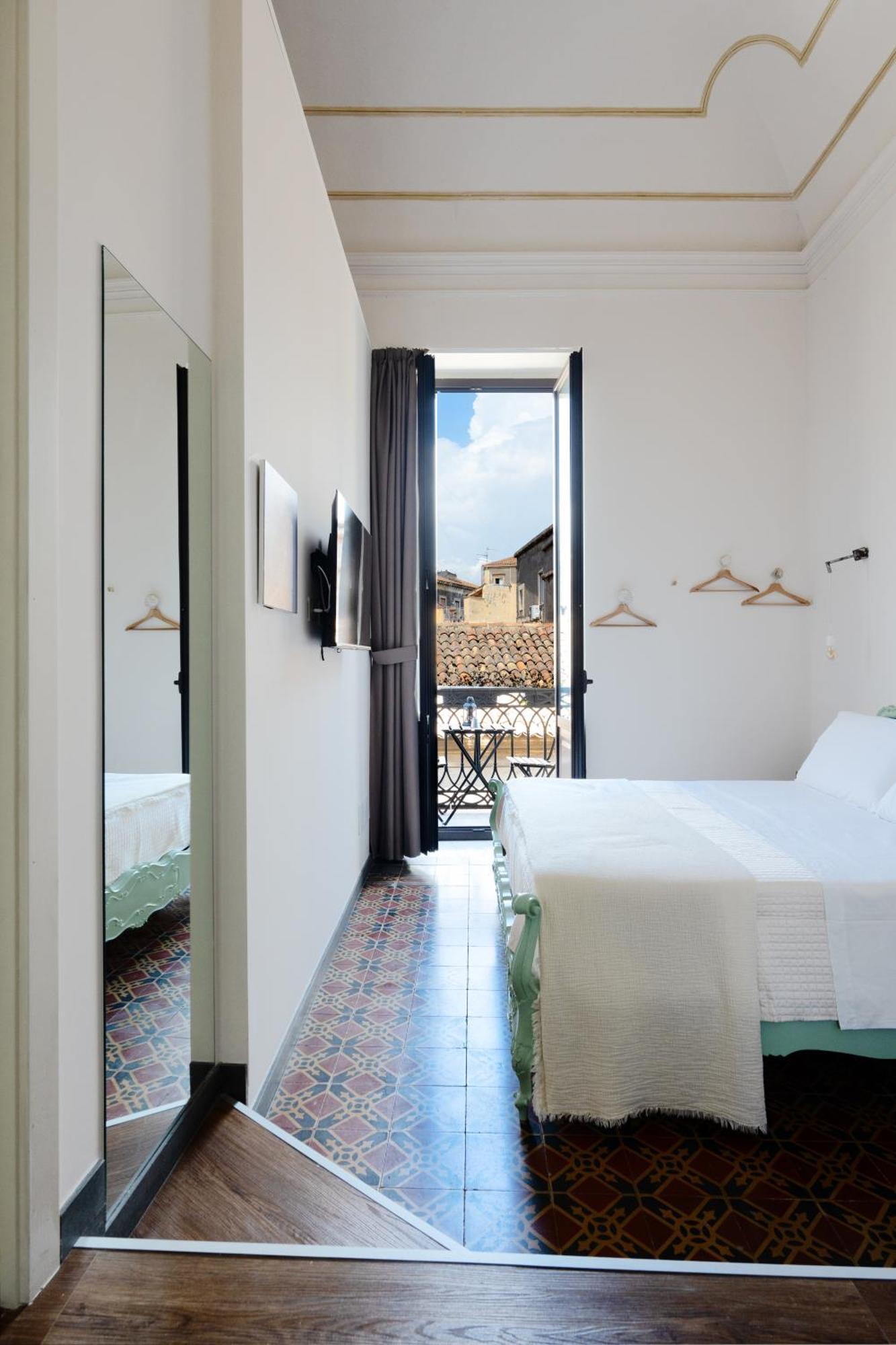 Holiday Lux Boutique Room Catánia Buitenkant foto